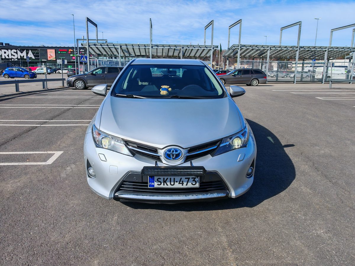 Toyota Auris 1.8 Hybrid 2013